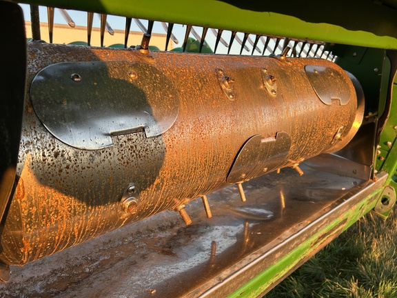 2017 John Deere 640FD Header Combine