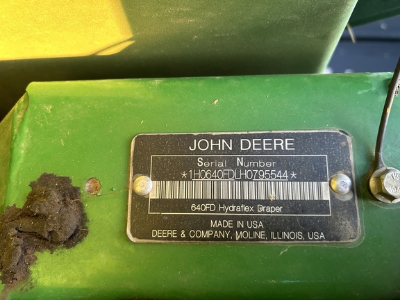 2017 John Deere 640FD Header Combine