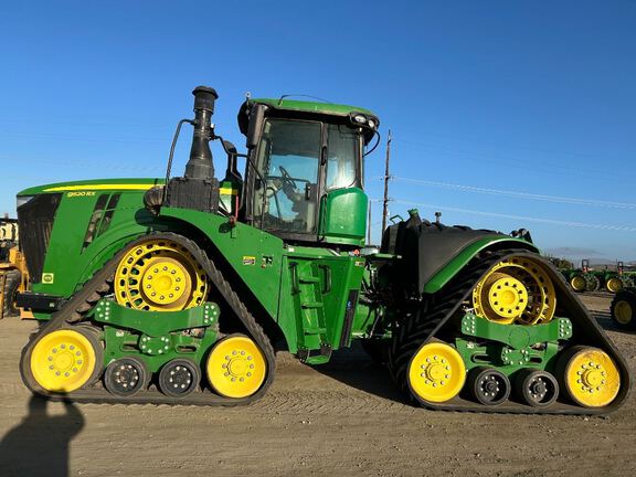 2022 John Deere 9520RX Tractor Rubber Track