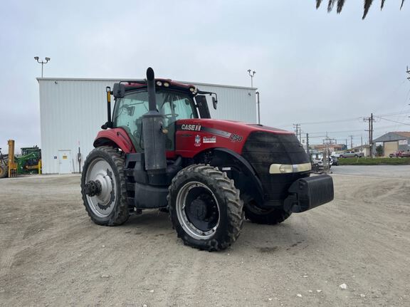 2014 Case MAGNUM 250 Tractor