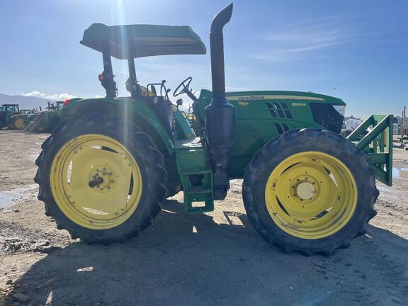 2016 John Deere 6120M Tractor