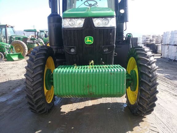 2014 John Deere 7210R Tractor