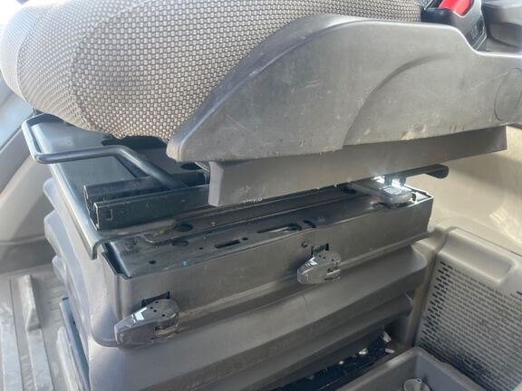 2021 John Deere 8RT 340 Tractor Rubber Track