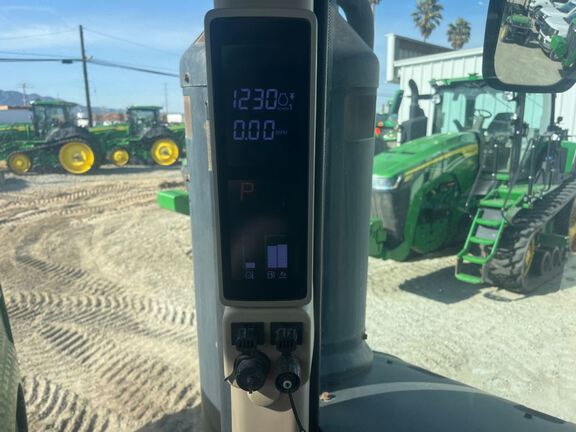 2021 John Deere 9570RT Tractor Rubber Track