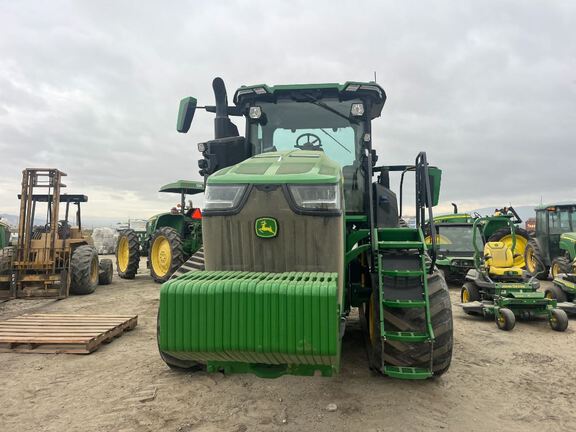 2024 John Deere 8RT 410 Tractor Rubber Track