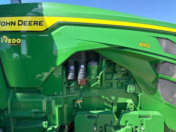 2024 John Deere 8RT 410 Tractor Rubber Track