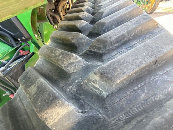 2024 John Deere 8RT 410 Tractor Rubber Track