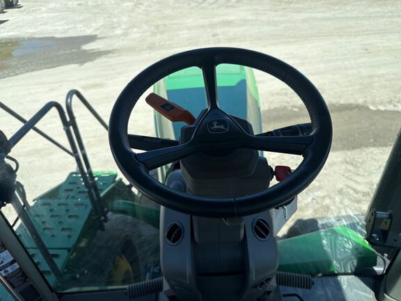 2024 John Deere 8RT 410 Tractor Rubber Track