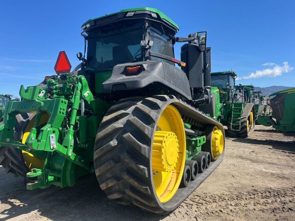 2023 John Deere 9RT 570 Tractor Rubber Track