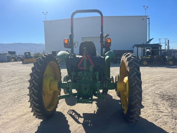 2020 John Deere 5045E Tractor