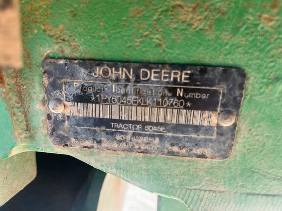 2020 John Deere 5045E Tractor