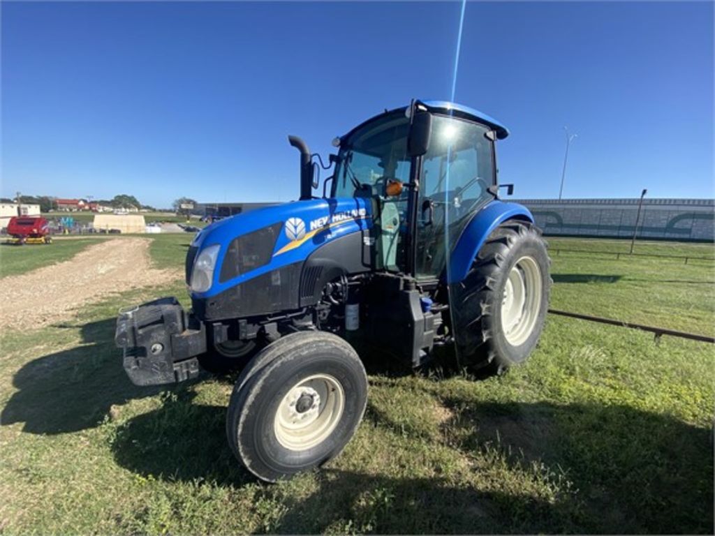 2016 New Holland T4.110 Tractor