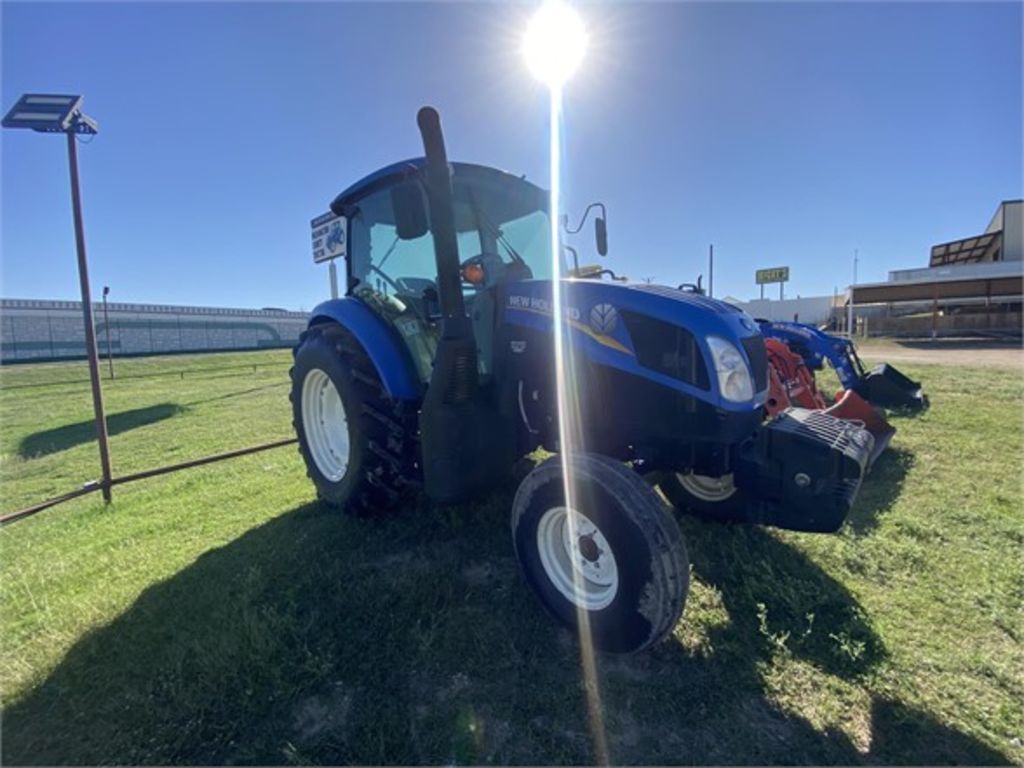 2016 New Holland T4.110 Tractor