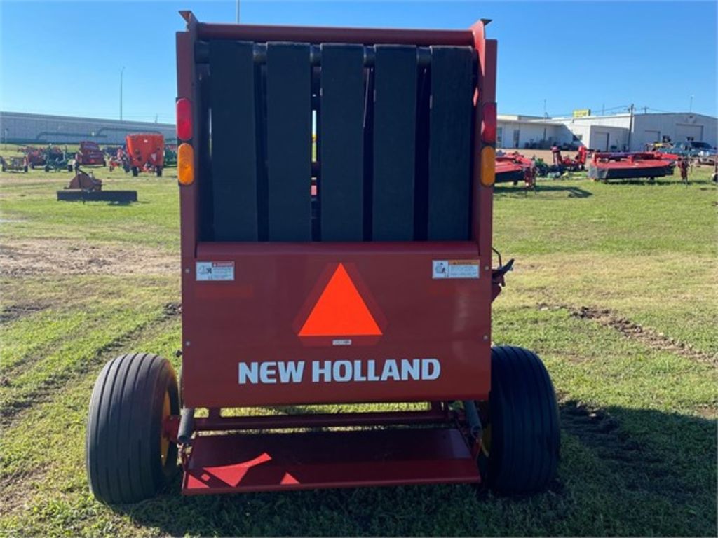 2016 New Holland 450 Baler/Round