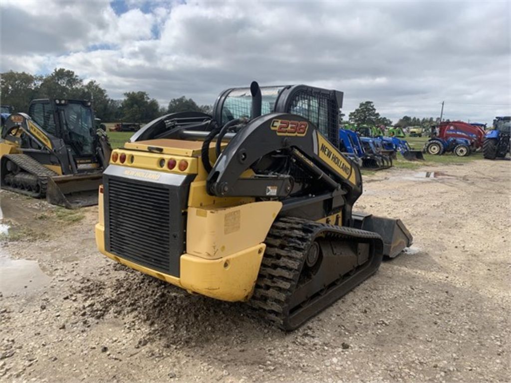 New Holland C238 Skid Steer Loader