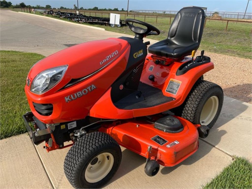 2022 Kubota GR2120 Misc