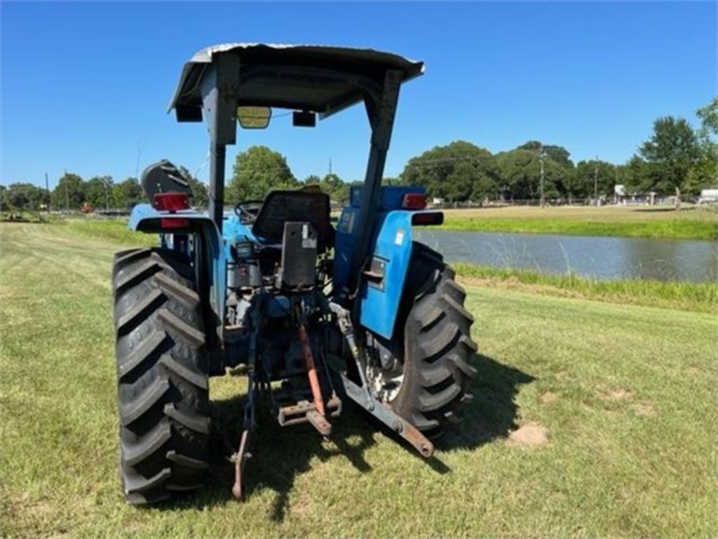 New Holland 3010 Tractor