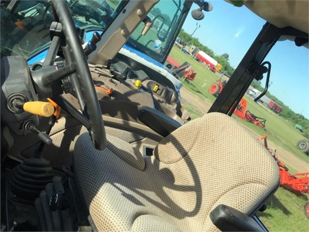 2021 John Deere 5090E Tractor