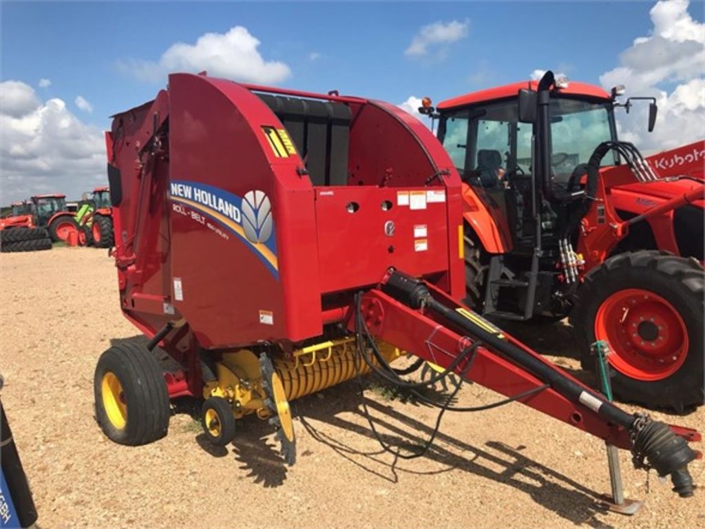 2013 New Holland ROLL-BELT 450 UTILITY Baler/Round