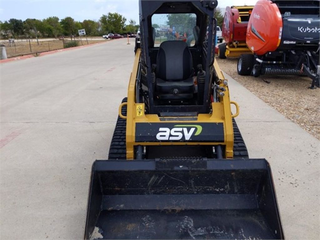 Misc POSI-TRACK RT50 Skid Steer Loader