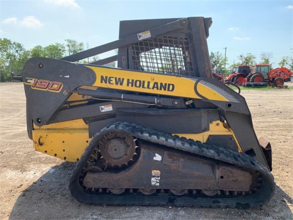 2010 New Holland C190 Skid Steer Loader