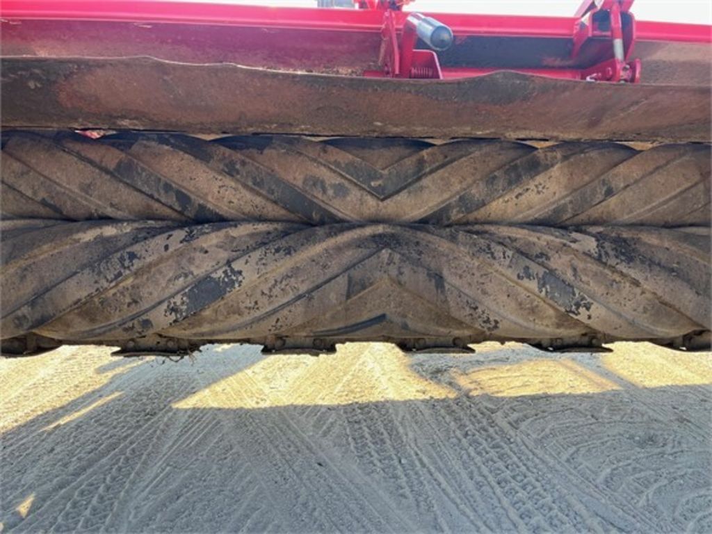 2016 New Holland H7320 Mower