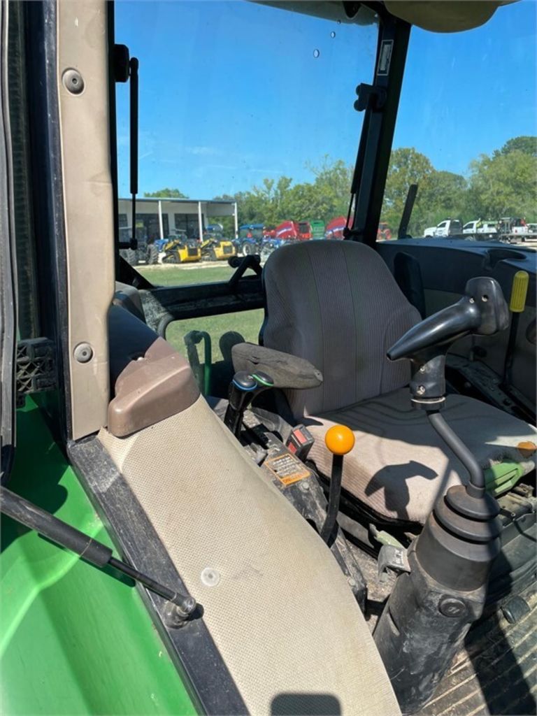 2010 John Deere 6130D Tractor