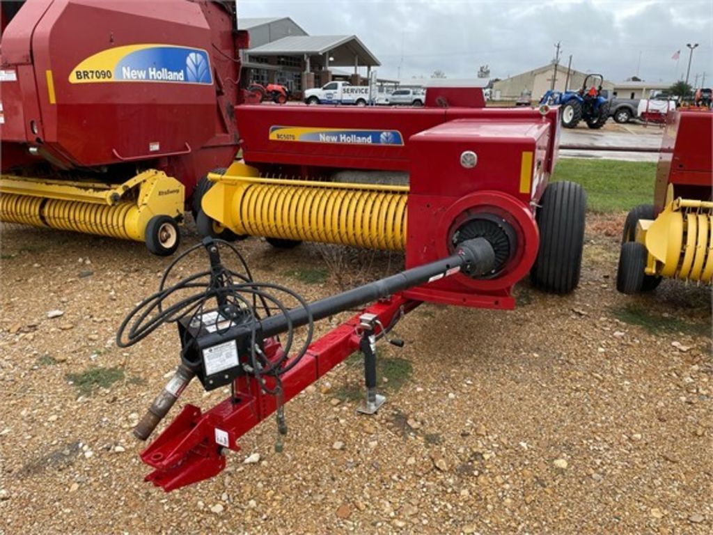 2021 New Holland BC5070 HAYLINER Misc