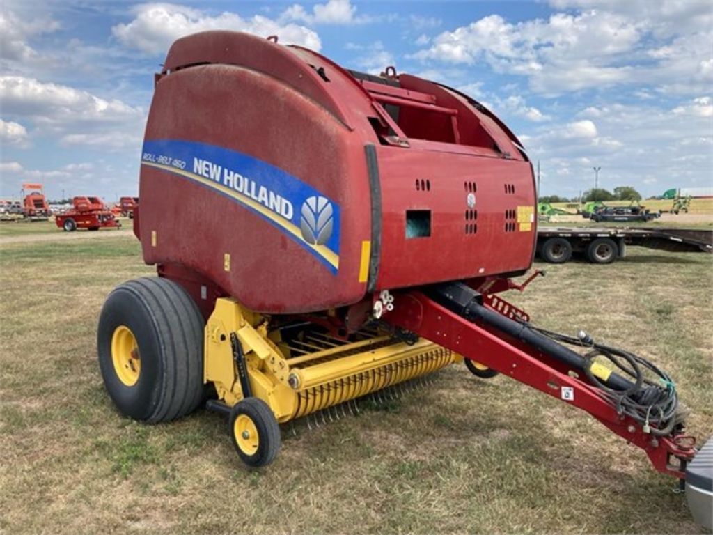 2017 New Holland ROLL-BELT 460 Baler/Round