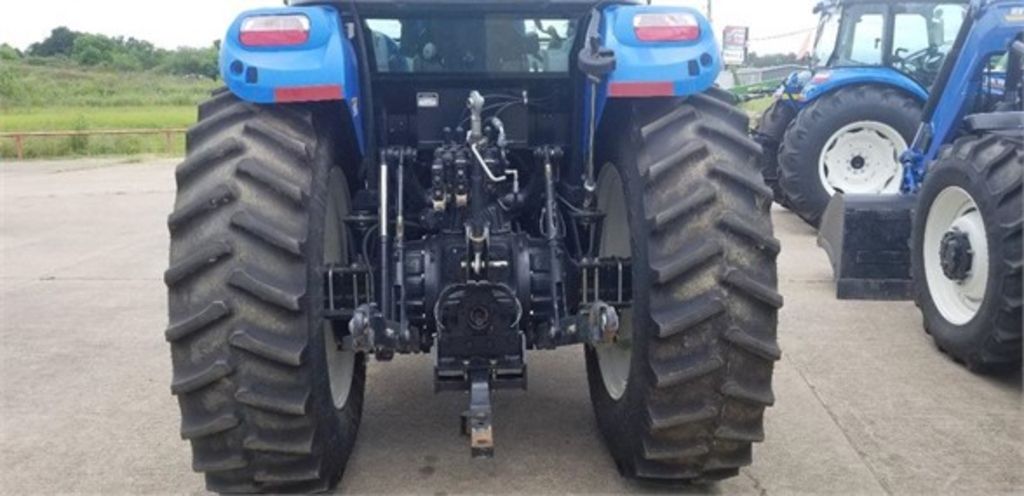 New Holland TS6.140 Tractor