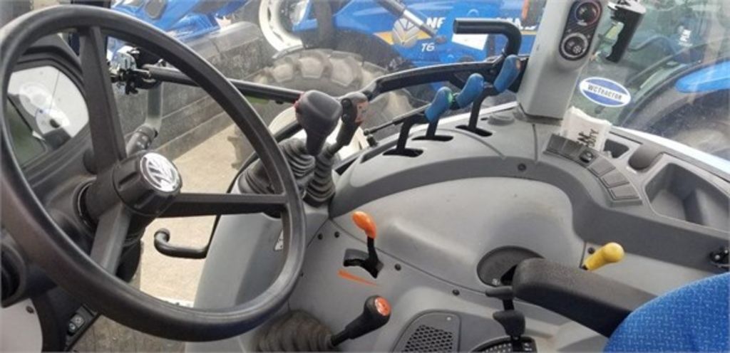 New Holland TS6.140 Tractor