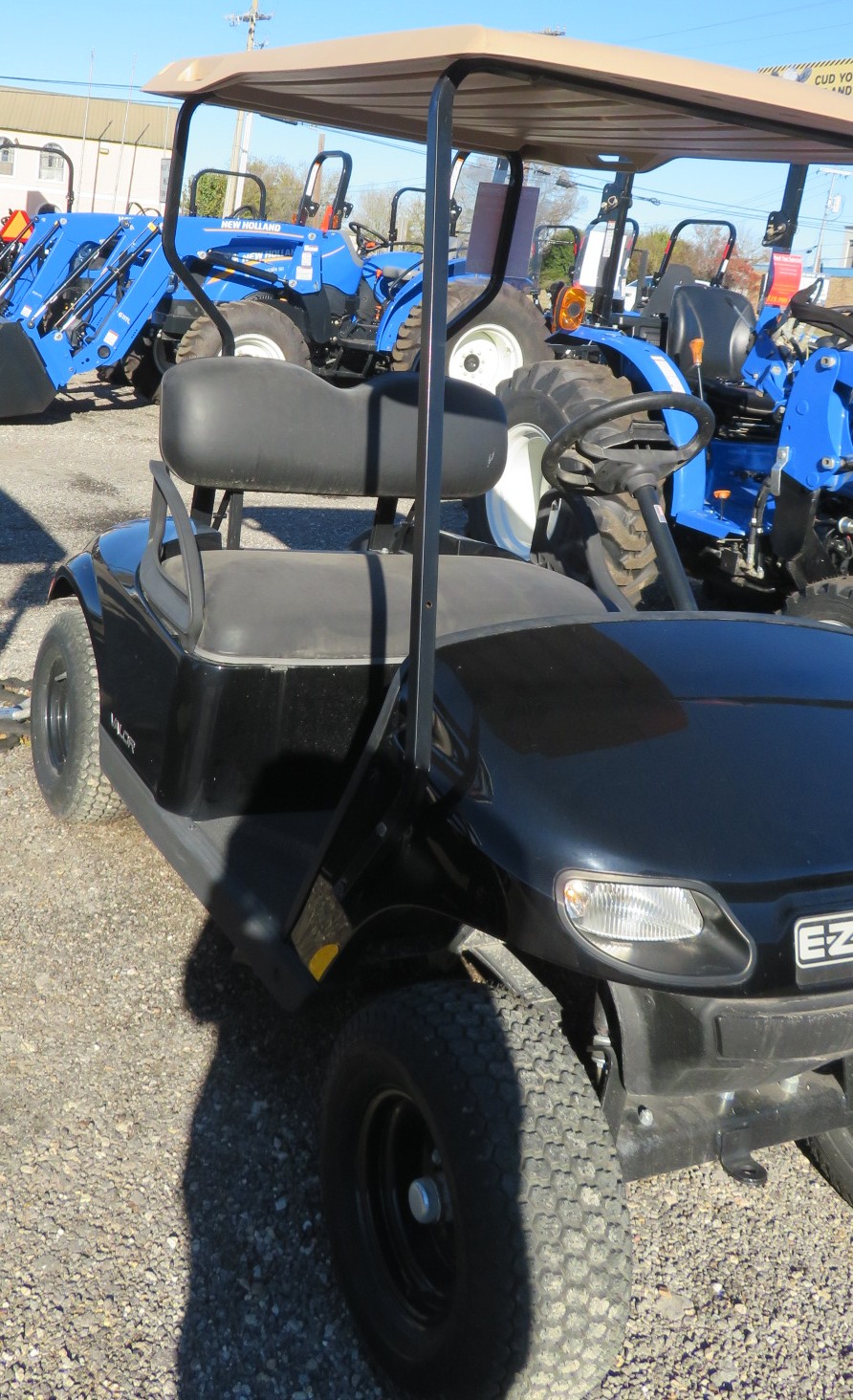 2022 E-Z-GO VALOR Golf Cart