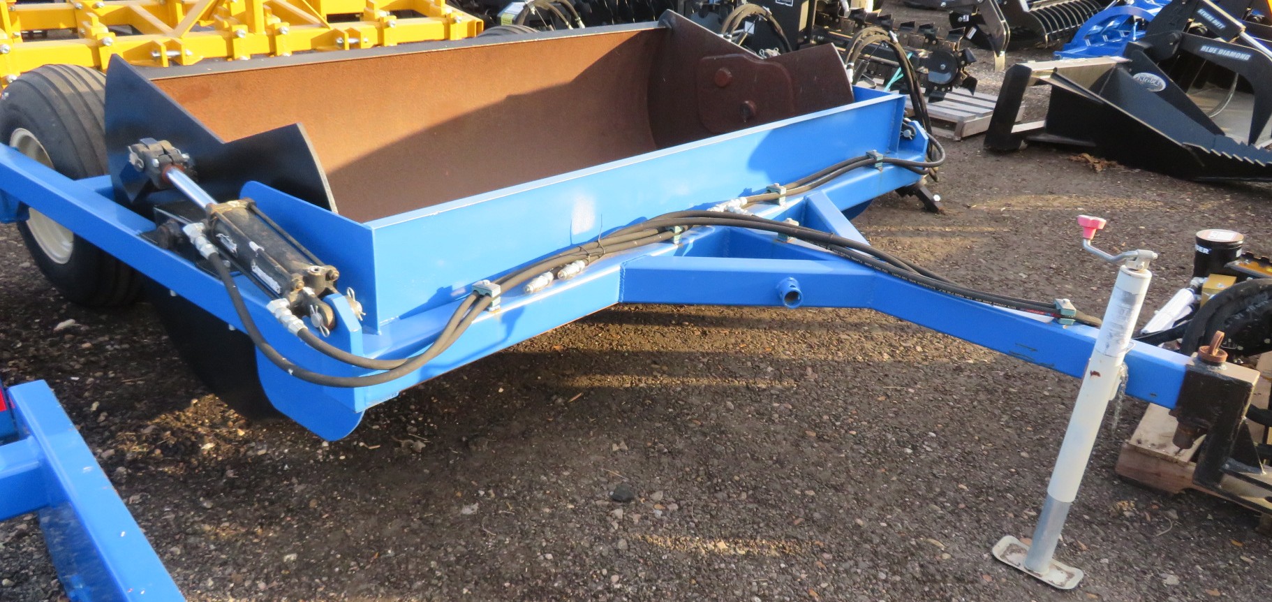 2022 SLS Fabricating SC84 Dirt Scoop