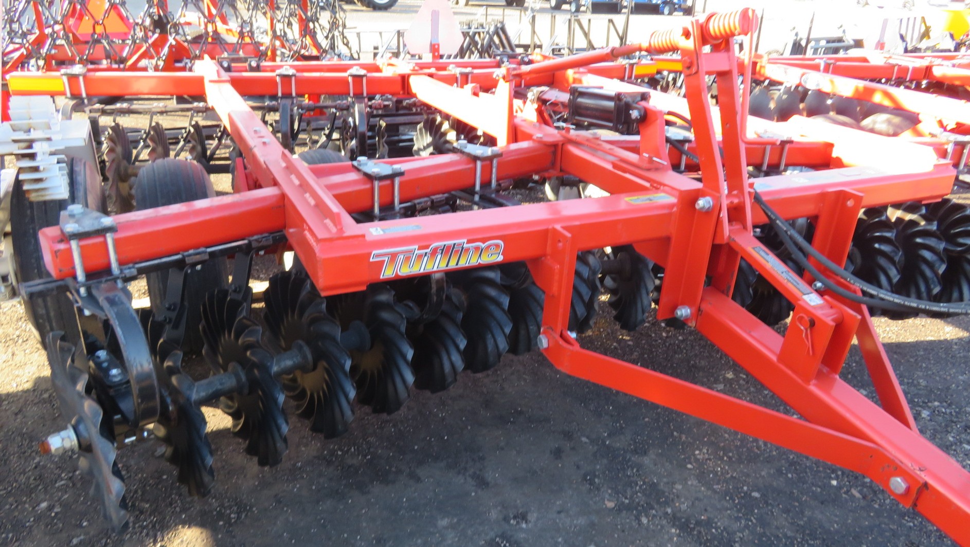 2023 Tufline VT73620FFS Misc