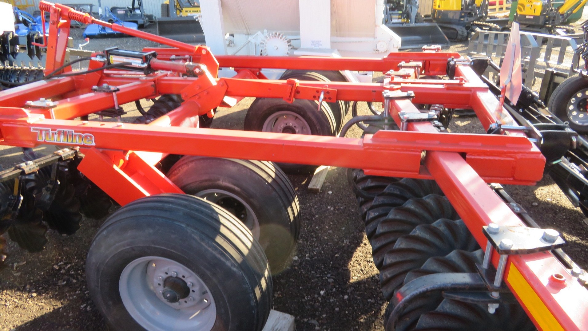 2023 Tufline VT73620FFS Misc