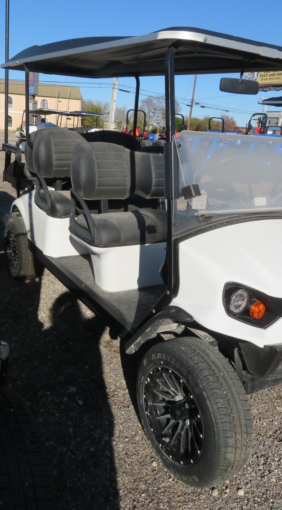 2023 E-Z-GO EXPRESS L6 ELITE Golf Cart