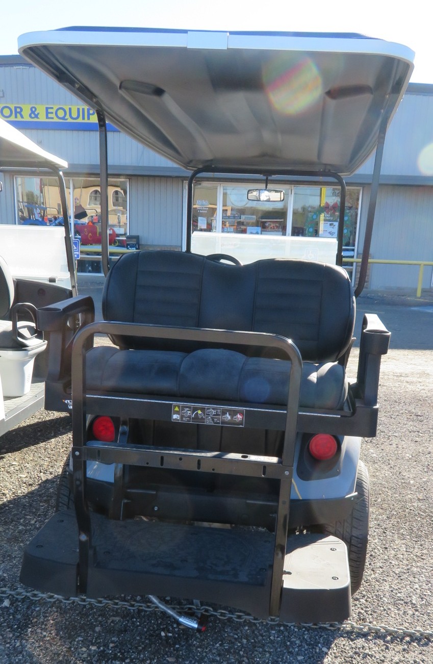 2023 E-Z-GO EXPRESS L6 Golf Cart