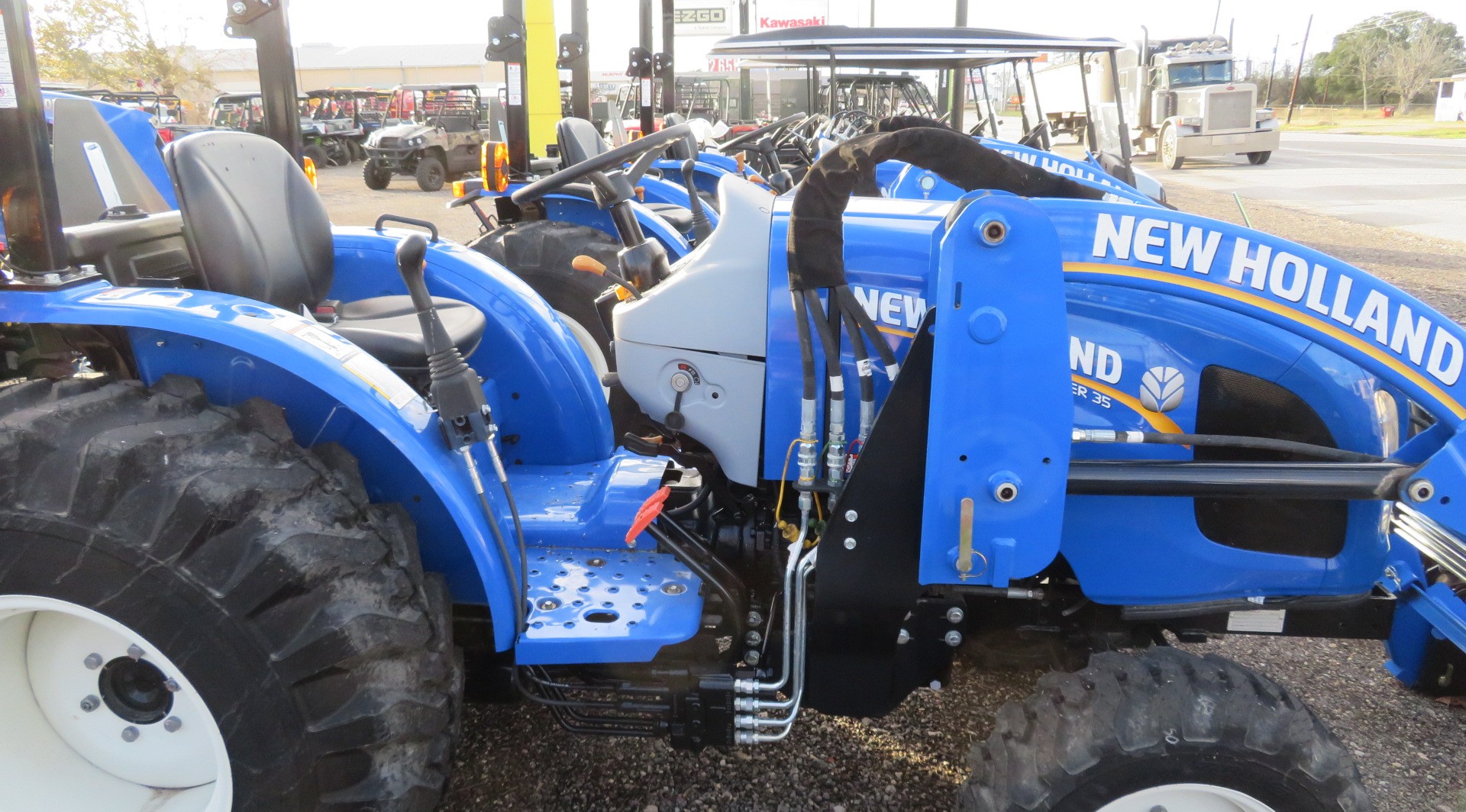 2023 New Holland WORKMASTER 35 Tractor