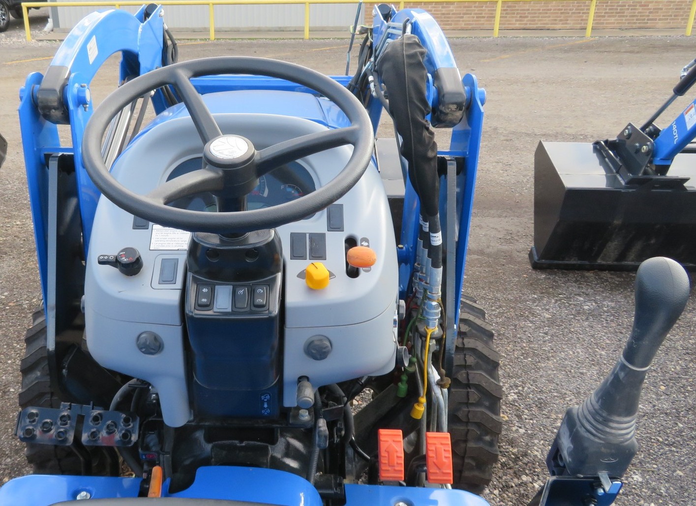 2023 New Holland WORKMASTER 40 Tractor Compact