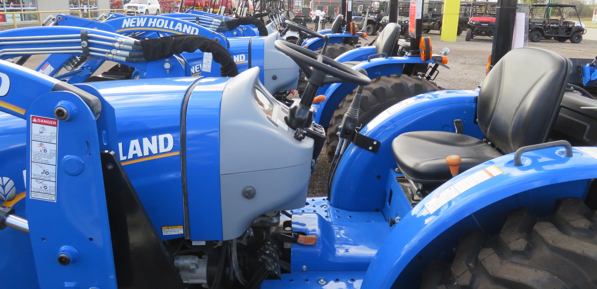 2023 New Holland WORKMASTER 40 Tractor Compact