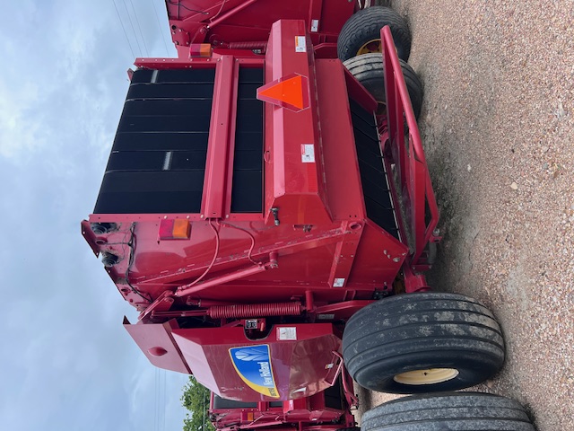 2012 New Holland BR7090 Baler/Round