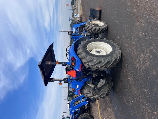 2017 New Holland POWERSTAR T4.75 Tractor