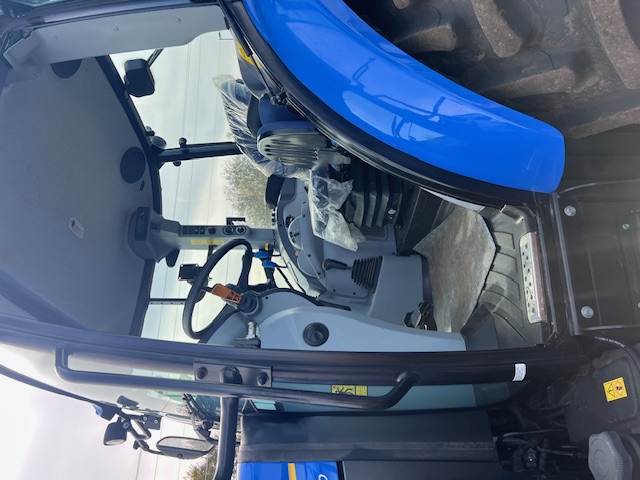 2022 New Holland T5.120 DC Tractor