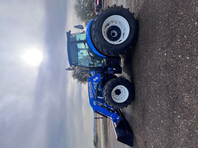 2022 New Holland T5.120 DC Tractor