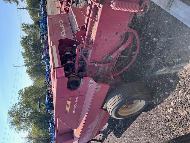 1988 New Holland 311 Baler/Square