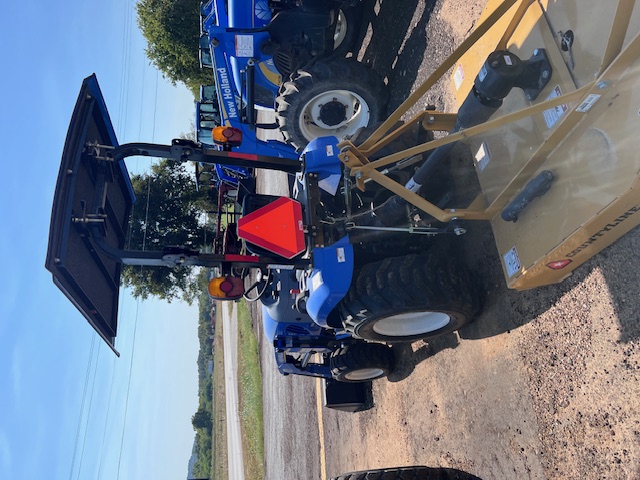 2016 New Holland Boomer 24 Tractor