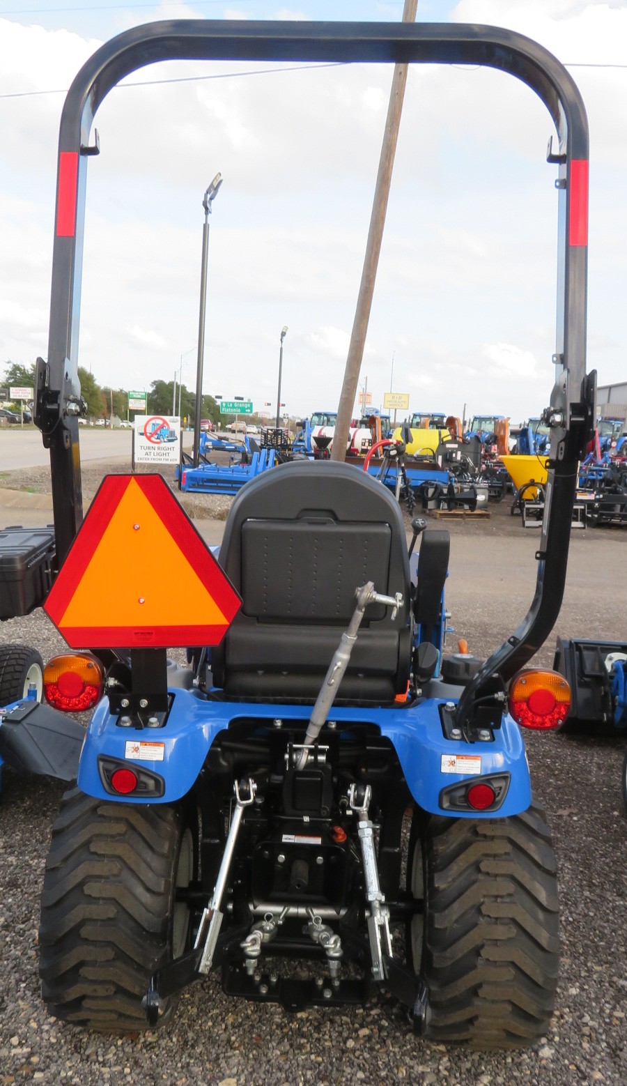 2025 New Holland WORKMASTER 25S Tractor