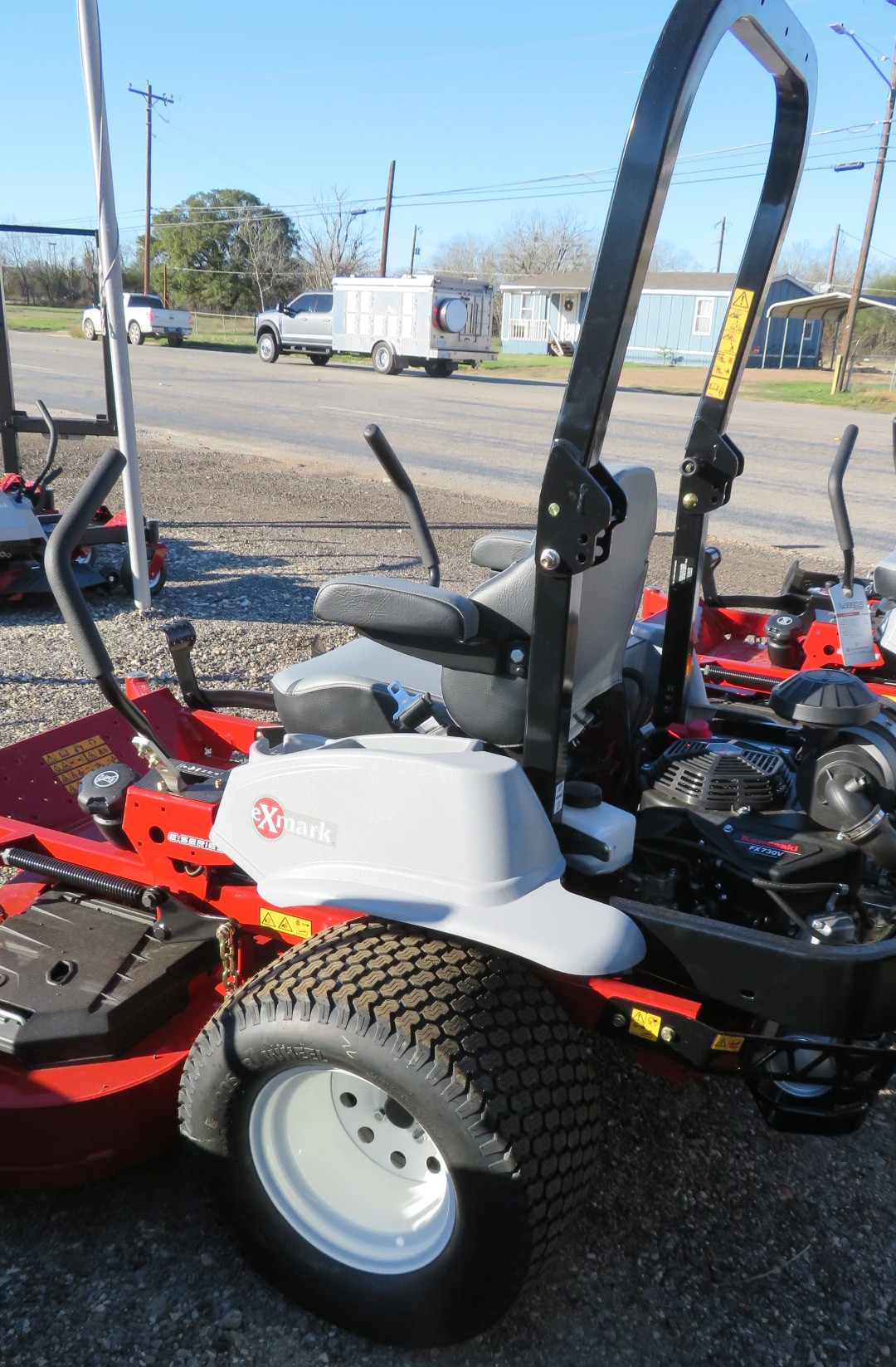 2025 Exmark LRE730GKA604A3 Mower/Zero Turn
