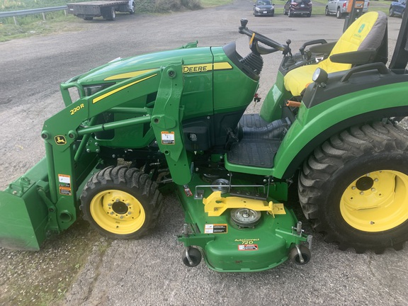 2018 John Deere 2032R Tractor Compact