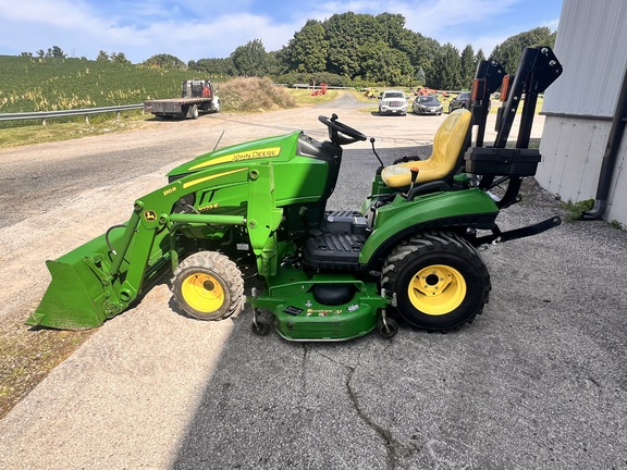 2018 John Deere 1023E Tractor Compact